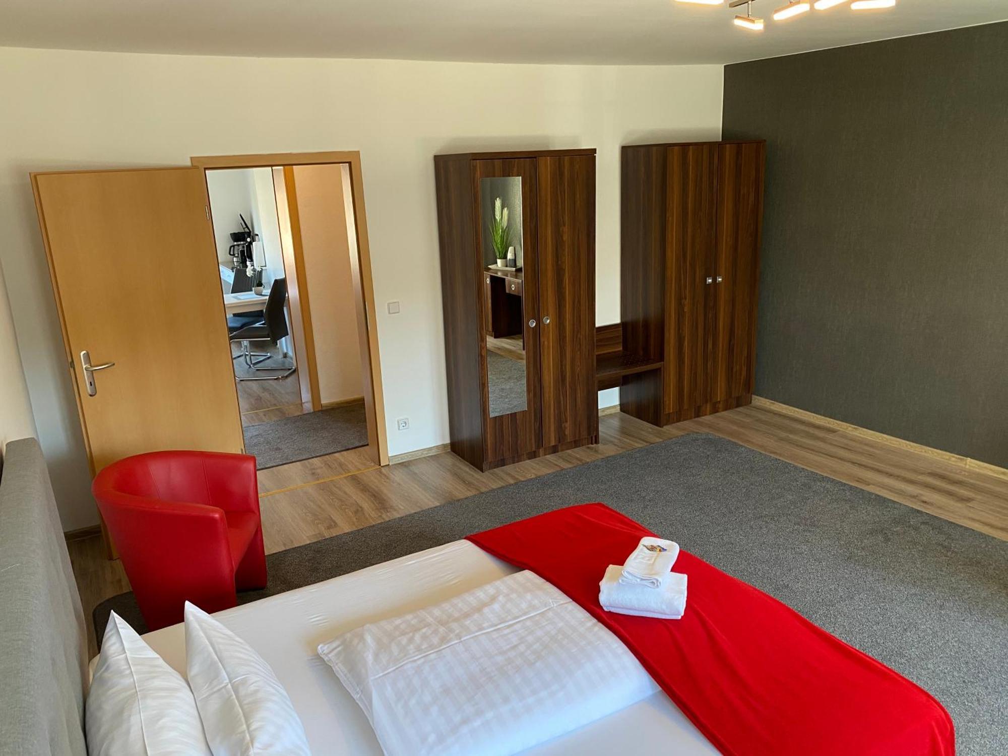 Viadrina Rooms & Apartments Frankfurt-Oder Am Park Im Zentrum Frankfurt  Esterno foto