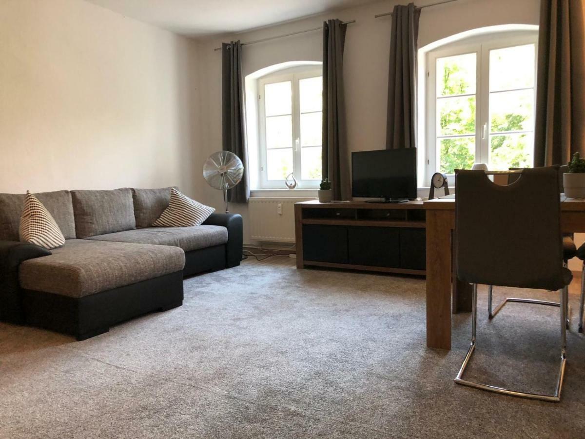 Viadrina Rooms & Apartments Frankfurt-Oder Am Park Im Zentrum Frankfurt  Esterno foto